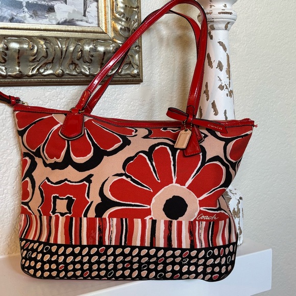 Coach Red and Black Floral Tote Set - Picture 9 of 16